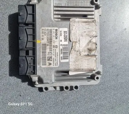 Citroen C4 I Engine control unit/module 9660324180 9653958980 0281011634