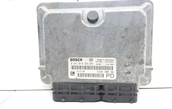 Opel Zafira A Engine control unit/module 0281010268 24417169