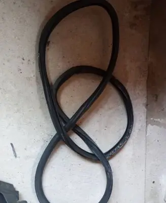 Seat Leon (1P) Front door rubber seal