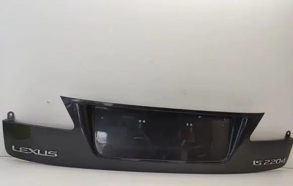 Lexus IS 220D-250-350 Tailgate trim 7680153030 060904153 060907287