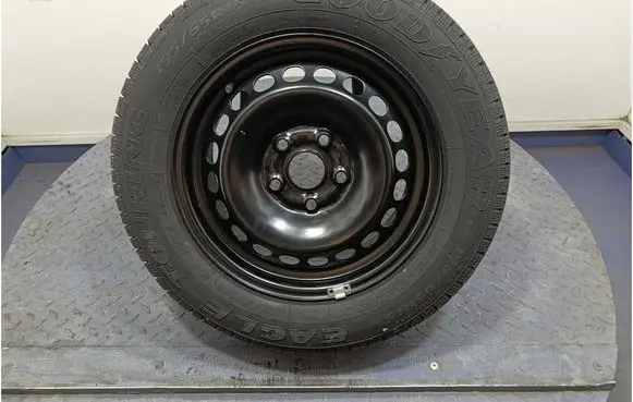 Volkswagen PASSAT B5 R17 spare wheel 8D0601027