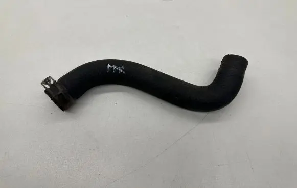 Toyota Yaris Coolant pipe/hose 