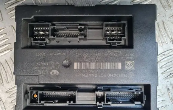 Audi A7 S7 4G Comfort/convenience module 4H0907064EN
