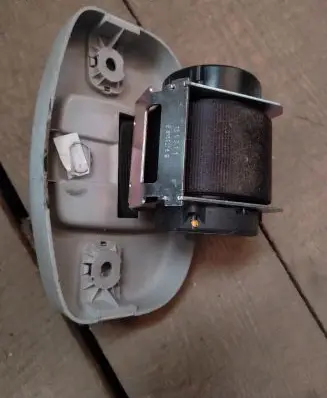 Skoda Yeti (5L) Middle seatbelt (rear) 