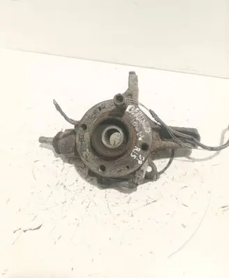 Citroen Berlingo Front wheel hub 