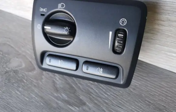 Volvo V70 Light switch 30739312 06W25E01 ML244300009
