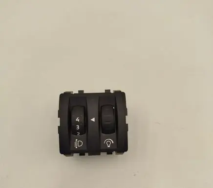 Renault Megane IV Light switch 251908557R