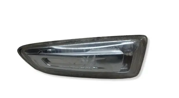 Opel Astra J Front fender indicator light 13273103