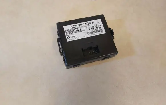 Volkswagen Golf VII Gateway control module 5Q0907530F