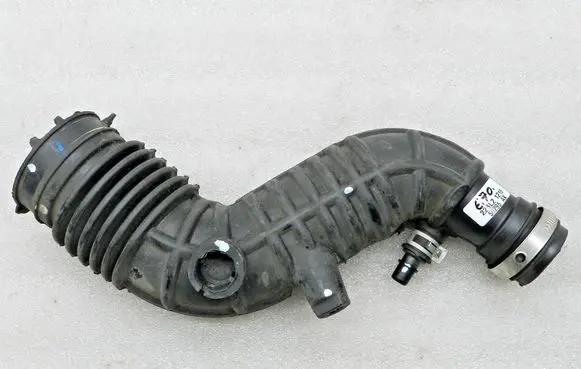 Nissan Qashqai Engine coolant pipe/hose 165764PA0A