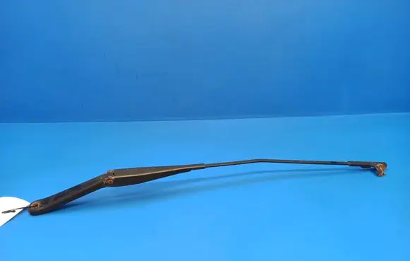 Ford Focus Front wiper blade arm