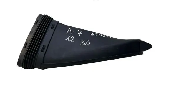 Audi A7 S7 4G Air intake duct part 4G0129624D