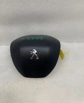 Peugeot 2008 I Trunk lid opening control unit 