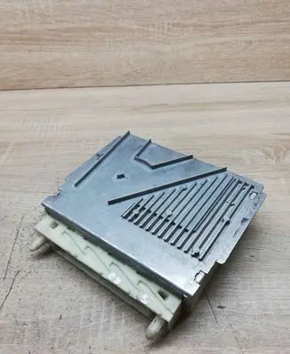 Volvo S60 Engine control unit/module ECU P09480761 1T0202A00