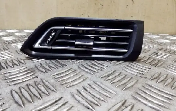 Peugeot 308 Dashboard side air vent grill/cover trim 1303823XZD