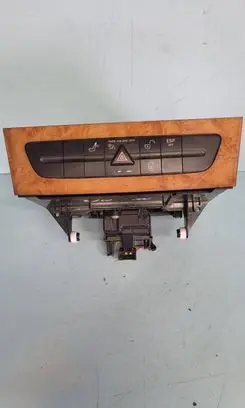 Mercedes-Benz E W211 CD/DVD changer A2116800552