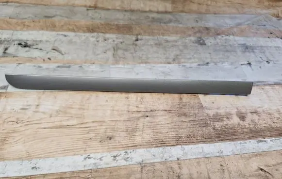 Volkswagen Touran I Dashboard glove box trim 1T1858415B