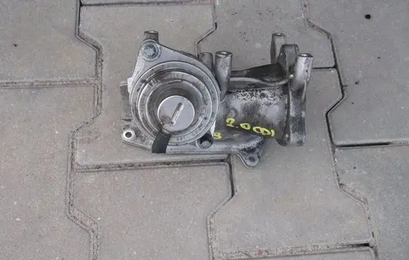 Mercedes-Benz A W169 EGR valve A6401401760