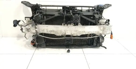 Audi A3 S3 8V Radiator set 8V4805588A