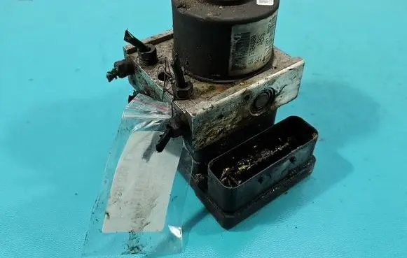 Citroen C3 ABS Pump 9653524680 IMPRK1552919