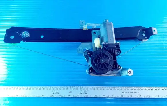 Volvo S70 V70 V70 XC Rear door window regulator with motor 119971XXX 5162