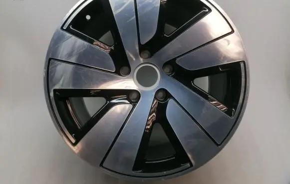 Porsche Taycan 9J1 R19 alloy rim 9J1601025C
