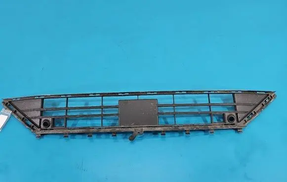 Ford Focus Front bumper lower grill JX7B17K945T IMPRK1535739