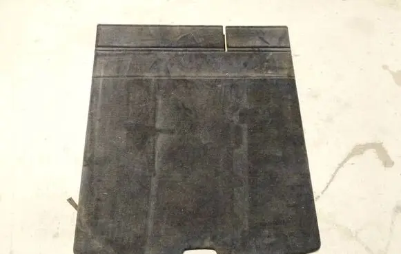 Trunk/boot mat liner
