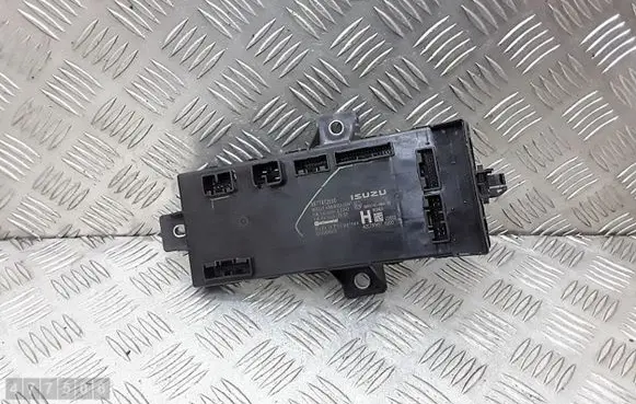 Isuzu D-Max Engine control unit/module 8977972500