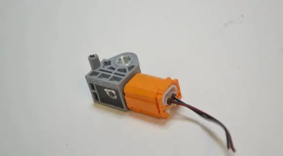 Mazda 6 Airbag deployment crash/impact sensor GDK457KC0