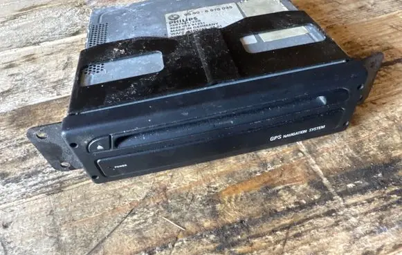 BMW 5 E39 Navigation unit CD/DVD player 65906915035 902201591231