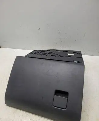 Opel Signum Glove box