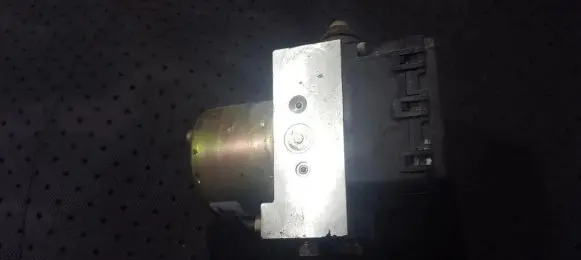 Suzuki Liana ABS Pump 2092561031
