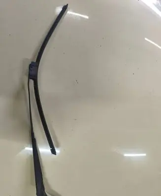 Ford Galaxy Front wiper blade arm 7M1955409