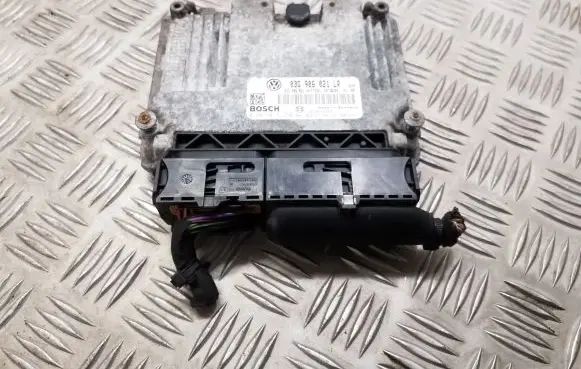 Volkswagen PASSAT B6 Engine control unit/module ECU 03G906021LR EDC16U34