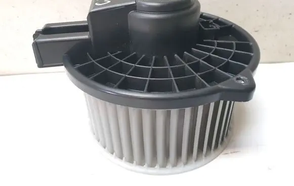 Mazda CX-5 Heater fan/blower 8727001410