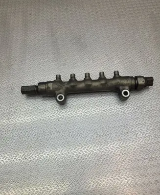 Subaru XV I Fuel main line pipe A0010
