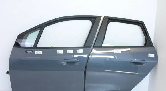 BMW 2 Active Tourer U06 Front door 567483923