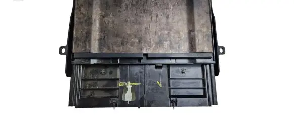 Ford F150 Glove box central console ML3B18045P64 ML3B18045P64AE3JA6 ML3B15045P79