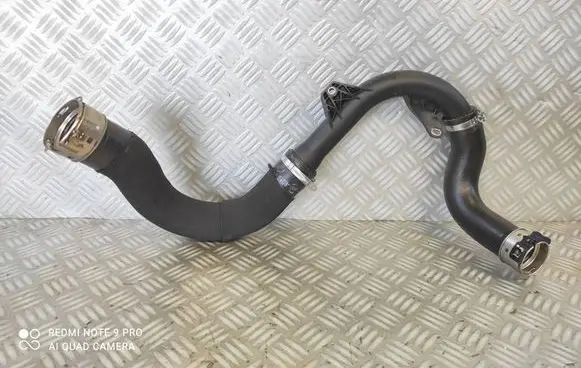 Intercooler hose/pipe