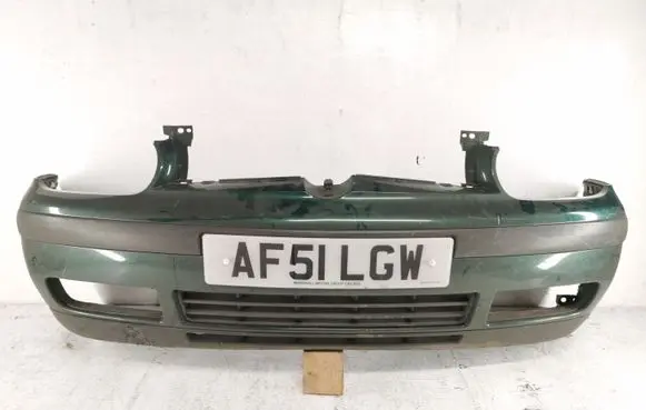 Volkswagen Golf IV Front bumper