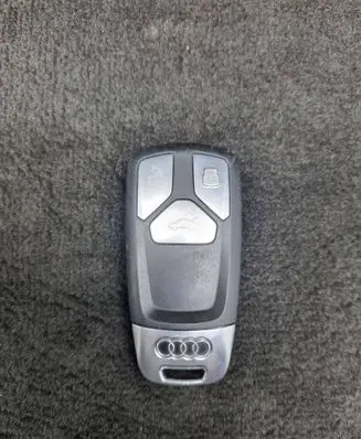 Audi Q7 4M Ignition key/card 4M0959754AM