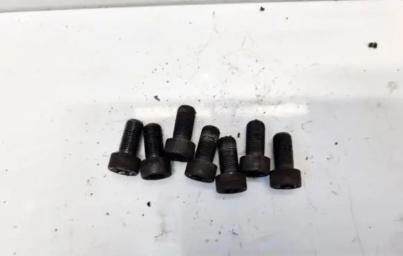 Mercedes-Benz A W168 Nuts/bolts 