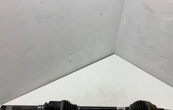 Jeep Grand Cherokee Front driveshaft P68193660AA