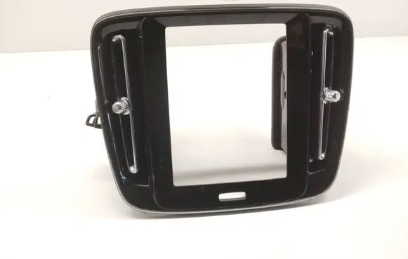 Volvo XC40 Radio/GPS head unit trim 31442628 31442627