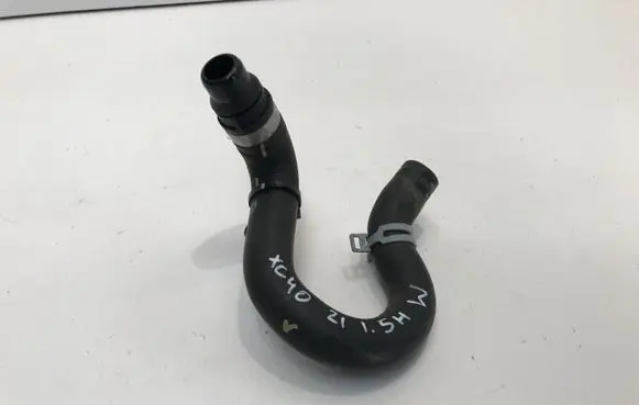 Volvo XC40 Engine coolant pipe/hose 32138267