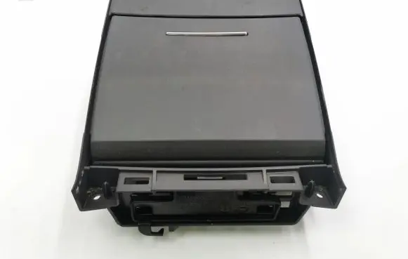 Chrysler 300 - 300C Cup holder front 1057320XDVAB 101527