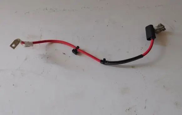 Volkswagen e-Golf Positive cable (battery)