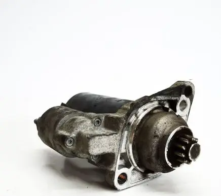 Volkswagen Golf V Starter motor