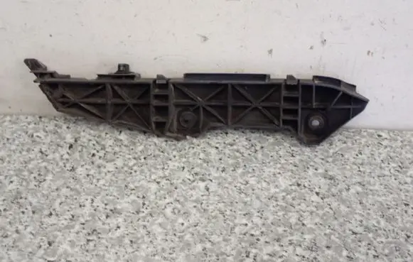 Toyota Corolla E120 E130 Front bumper mounting bracket